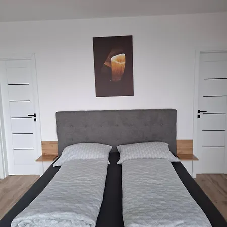 Apartman Lux Point S Terasou O Homonna