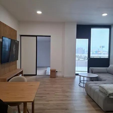 Luxusný Point S Terasou O Humenné