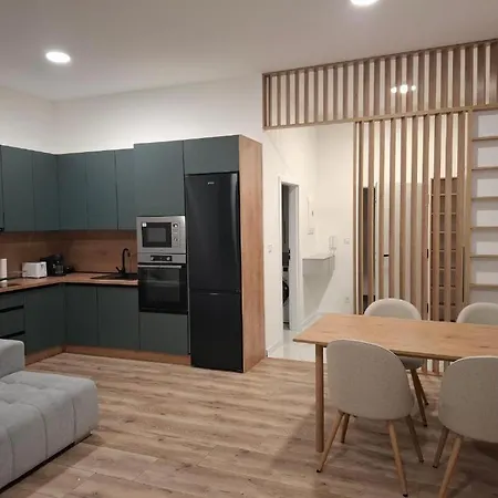 Lux Point S Terasou O * Homonna