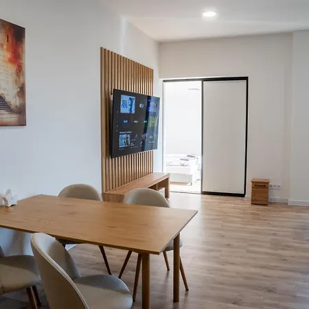 Lux Point S Terasou O *