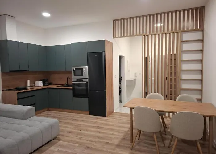 Lux Point S Terasou O * Humenné